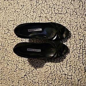 Black Manolo Blahnik 2 inch heels size 36